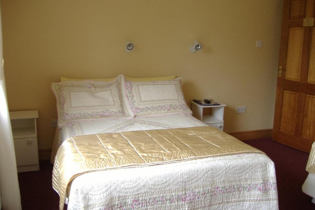 Riverwalk House B&B Oughterard Quarto foto