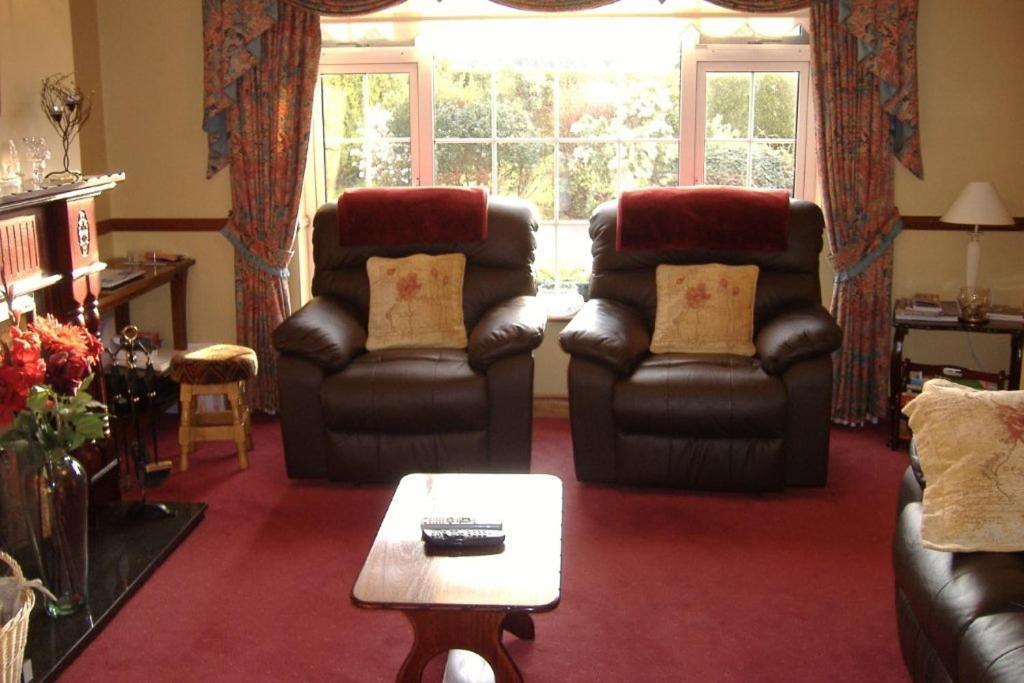 Riverwalk House B&B Oughterard Exterior foto