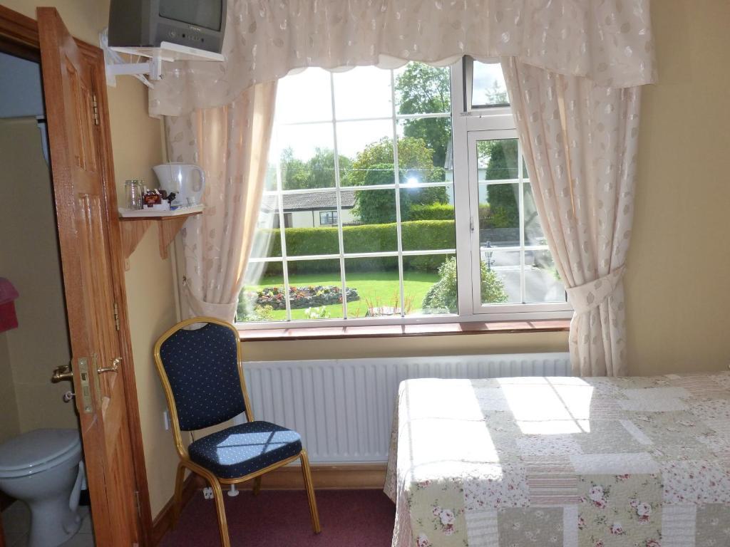 Riverwalk House B&B Oughterard Exterior foto